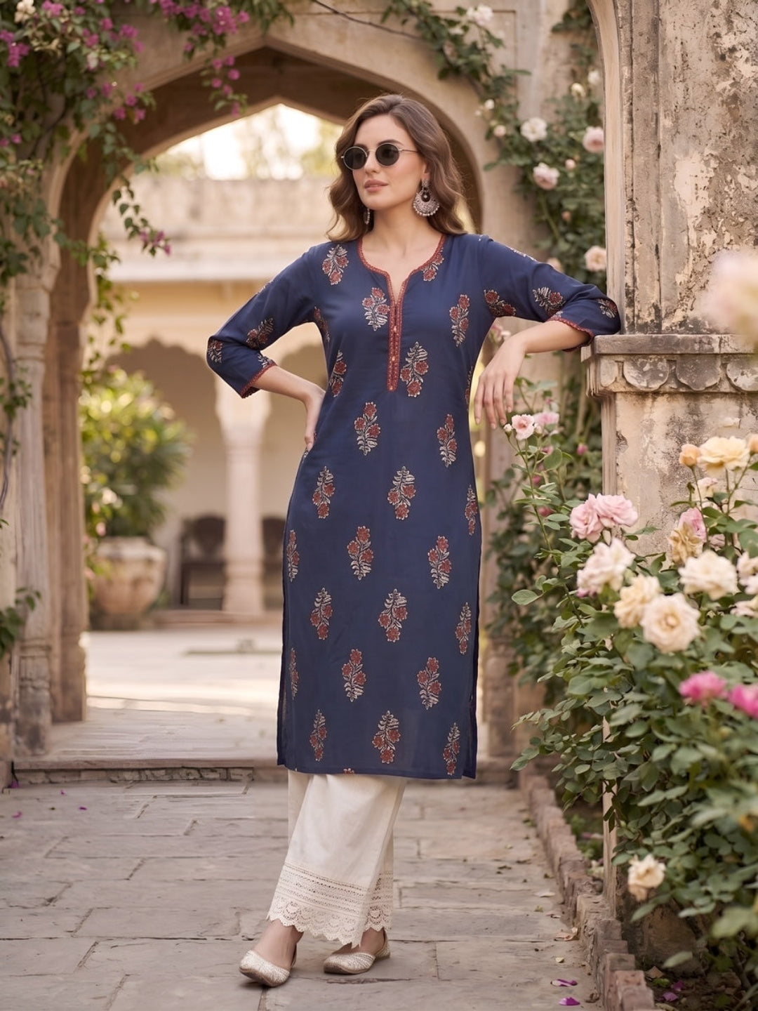 Printed Straight Kurta With Three Quarter