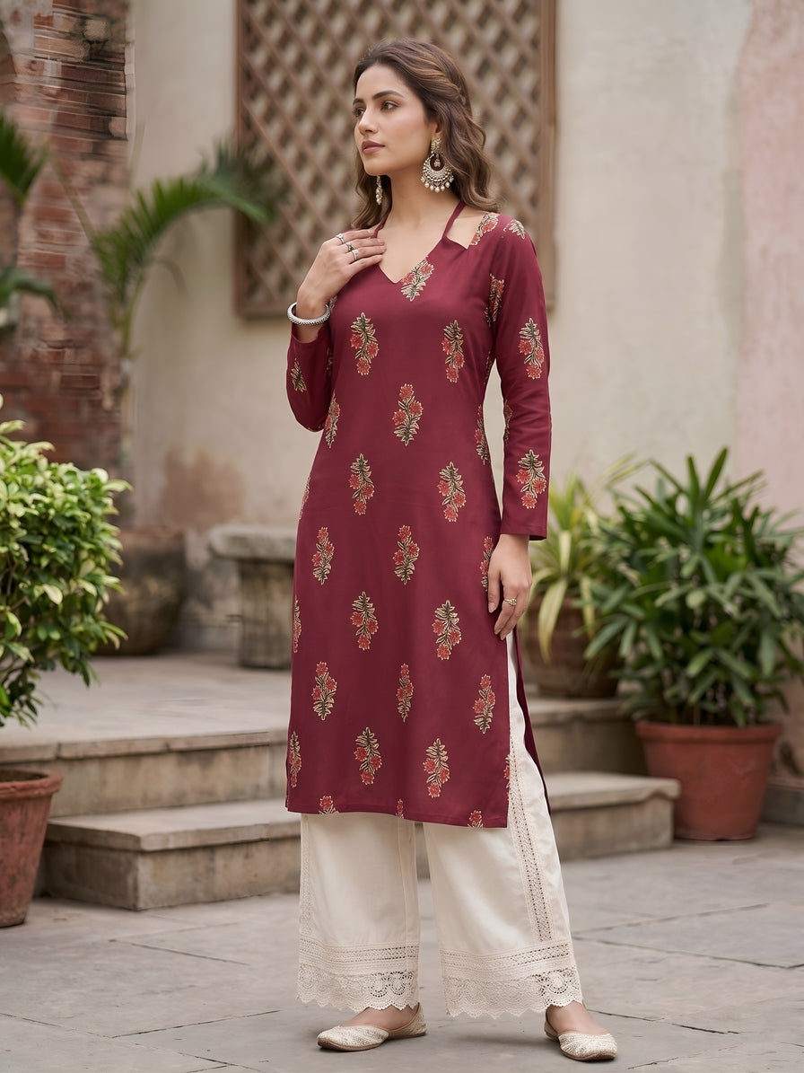 Printed Straight Kurta With Three Quarter