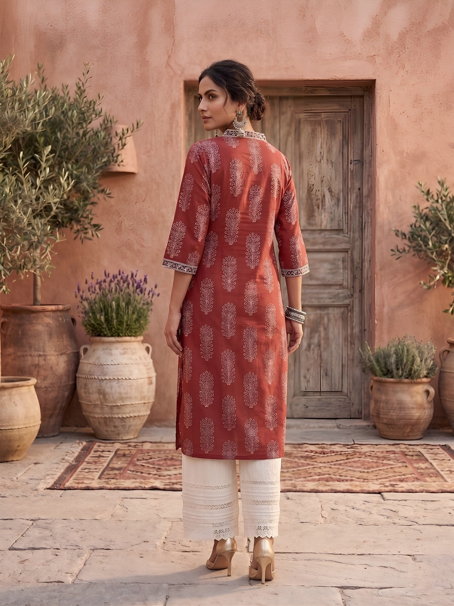 Printed Straight Kurta with Three Quarter Sleeves