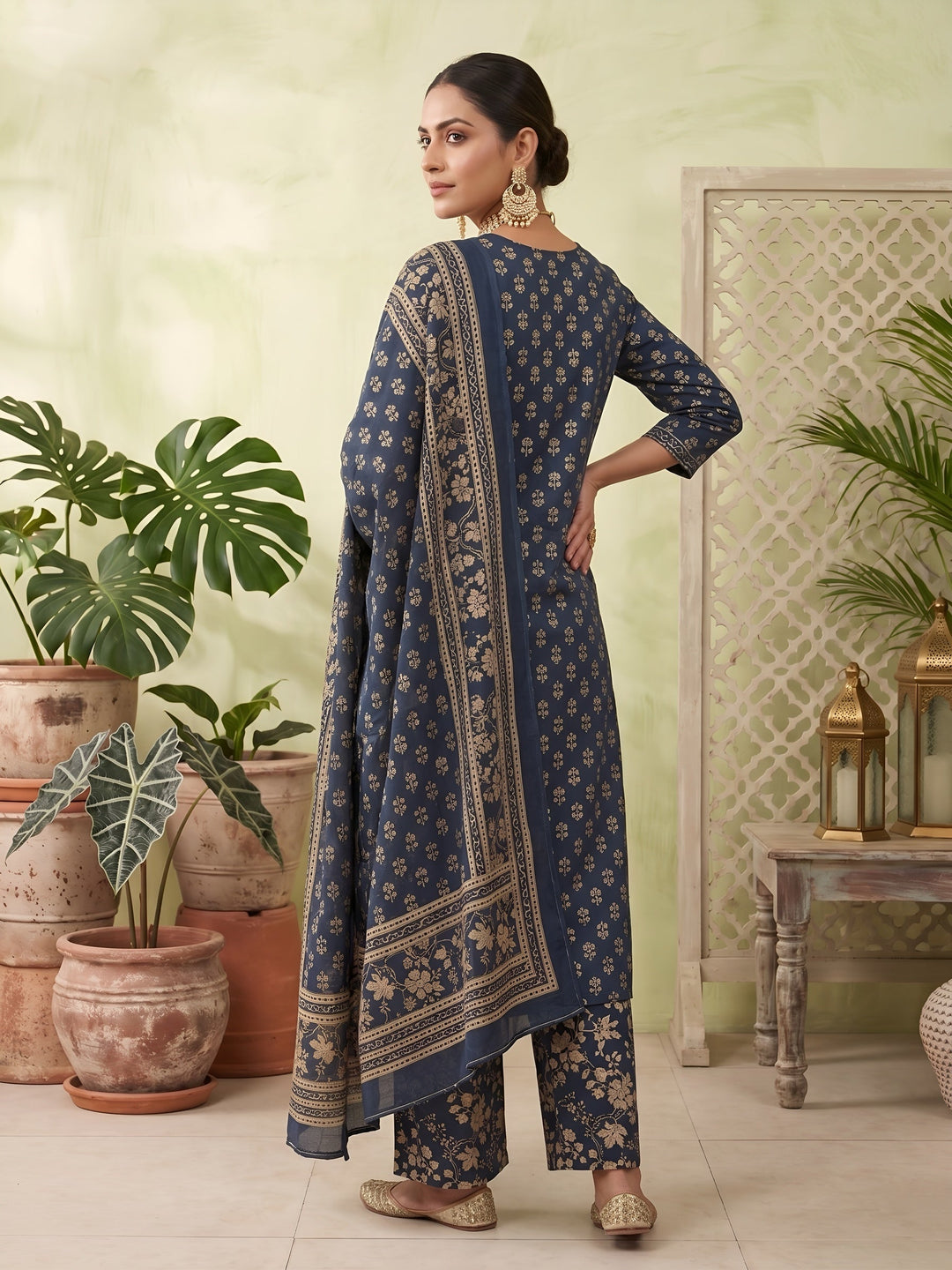 Printed Straight Kurta Set With Dupatta