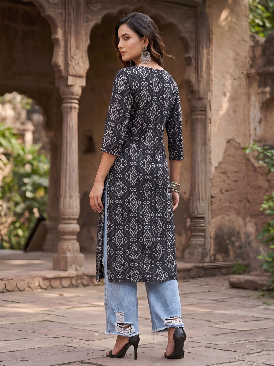 Printed Straight Kurta with Three Quarter Sleeves
