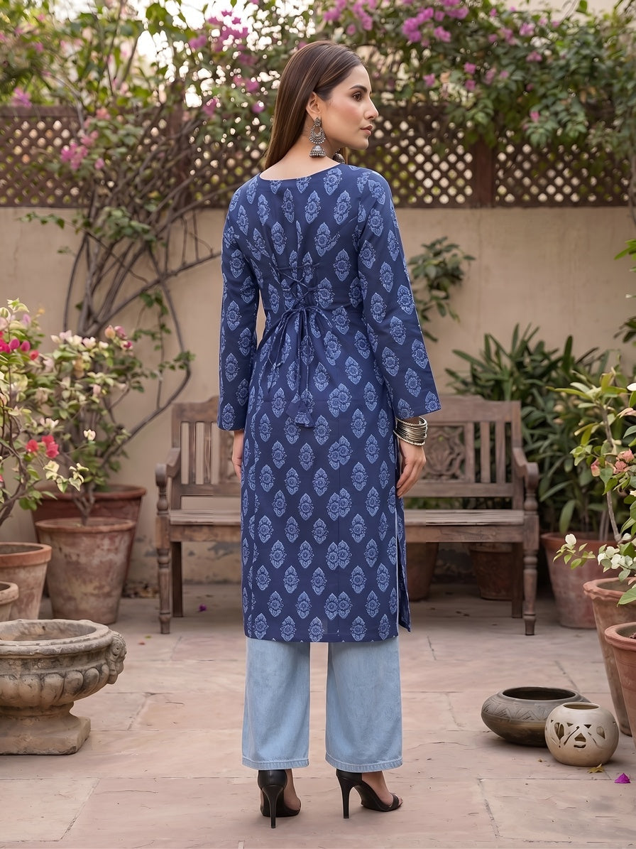 Printed Straight Kurta with Three Quarter Sleeves