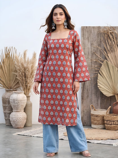 Printed Straight Kurta with Three Quarter Sleeves