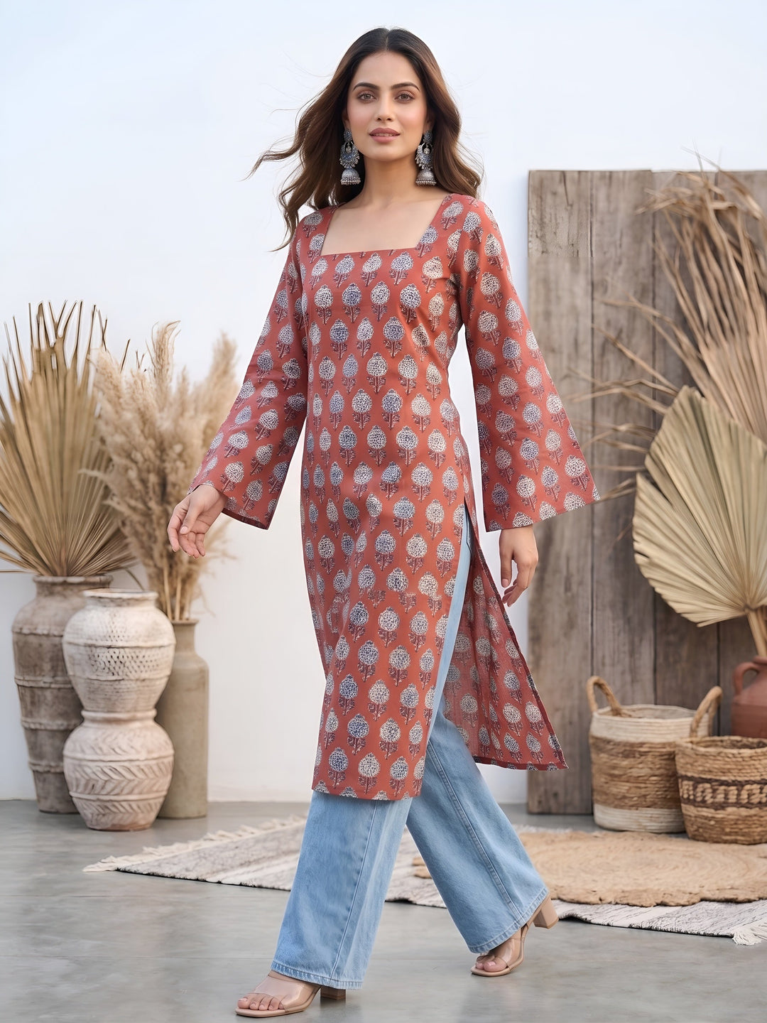 Printed Straight Kurta with Three Quarter Sleeves
