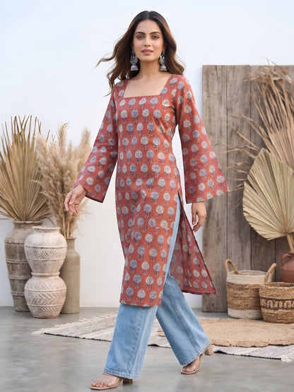 Printed Straight Kurta with Three Quarter Sleeves