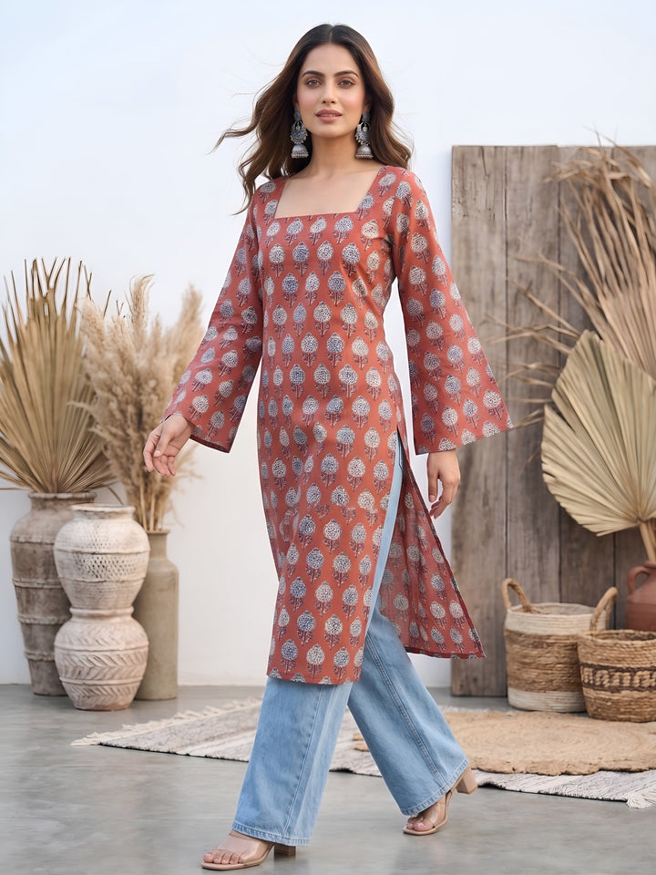 Printed Straight Kurta with Three Quarter Sleeves