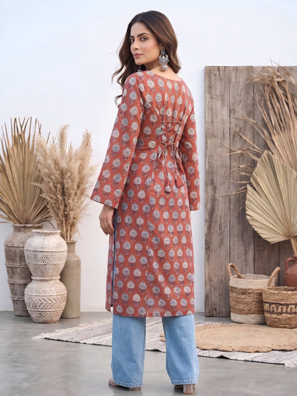 Printed Straight Kurta with Three Quarter Sleeves