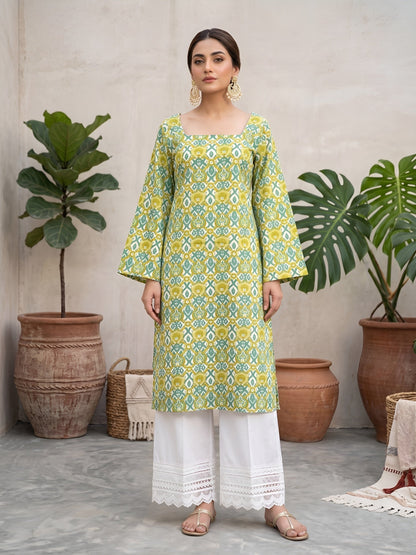 Printed Straight Kurta with Three Quarter Sleeves