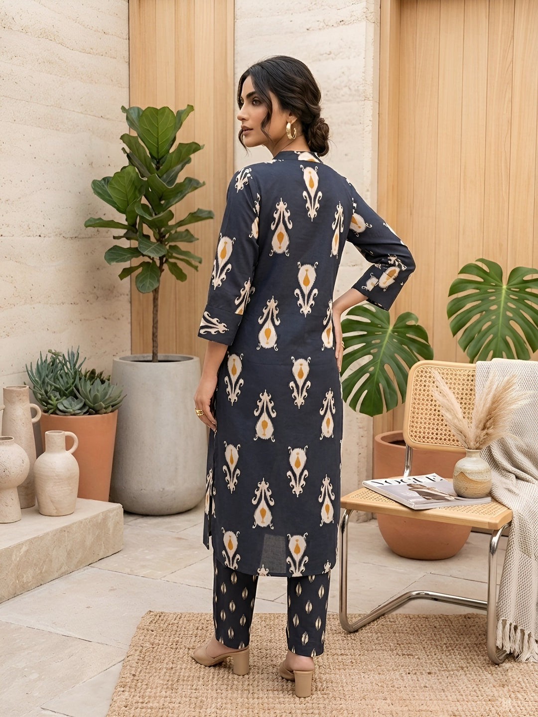 Printed Straight Kurta &amp; Trouser Two Piece Set