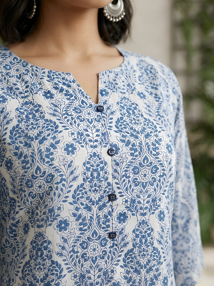 Printed Straight Kurta with Three Quarter Sleeves