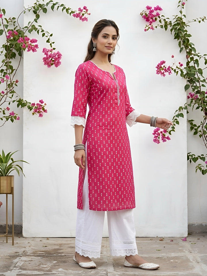 Printed Straight Kurta with Three Quarter Sleeves