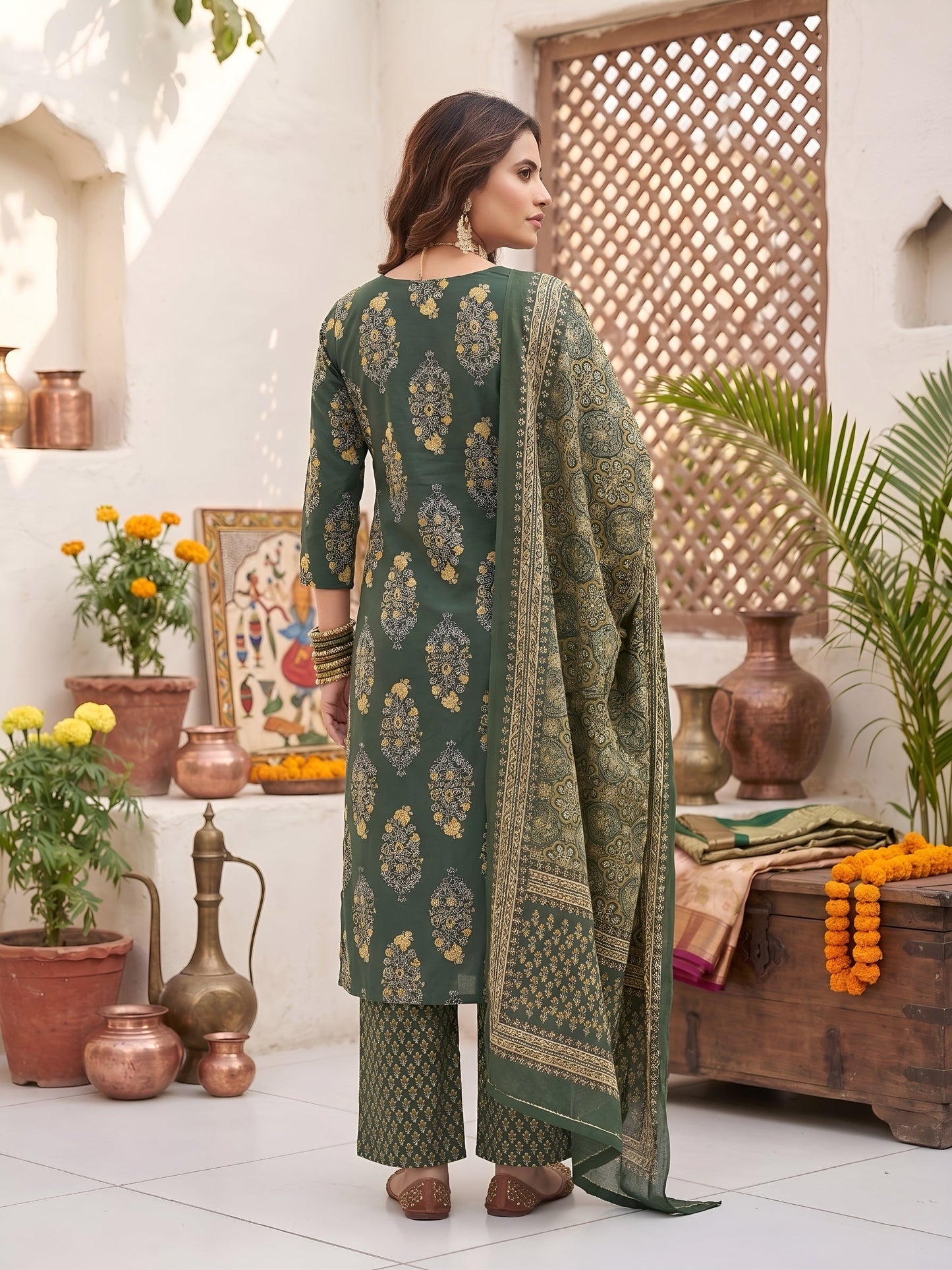 Printed Straight Kurta Set With Dupatta