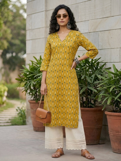 Printed Straight Kurta With Three Quarter Sleeves