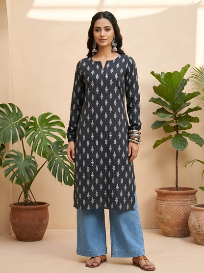 Printed Straight Kurta With Three Quarter Sleeves
