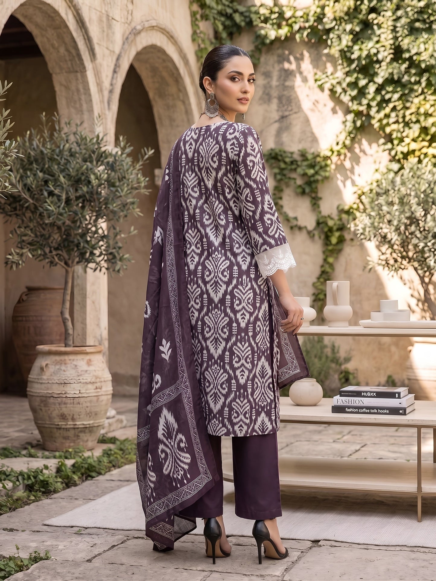 Printed Straight Kurta Set With Dupatta