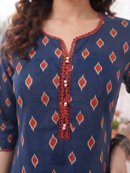 Printed Straight Kurta With Three Quarter Sleeves