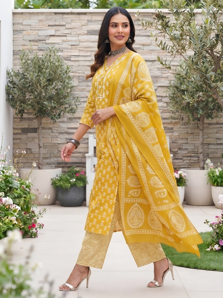 Printed Straight Kurta Set With Dupatta