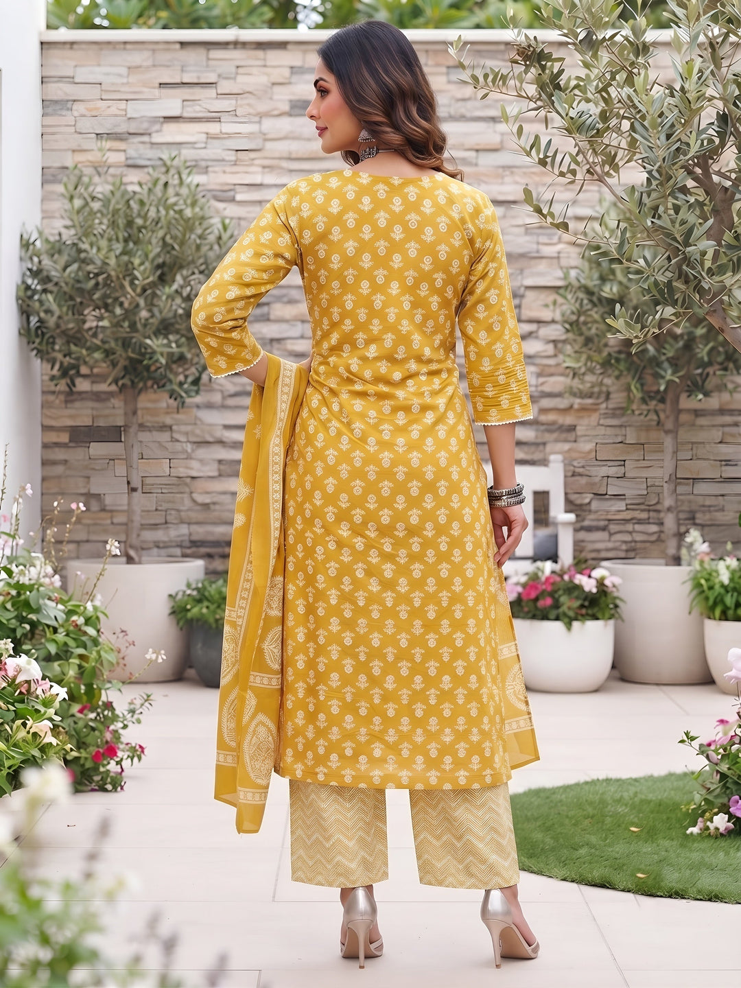 Printed Straight Kurta Set With Dupatta