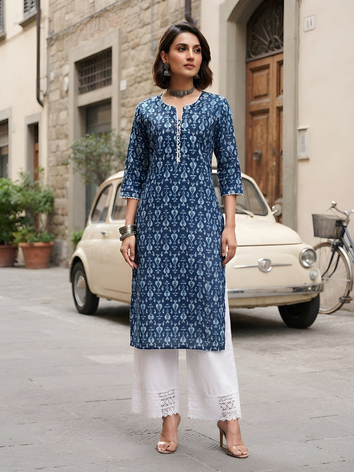 Printed Straight Kurta With Three Quarter Sleeves