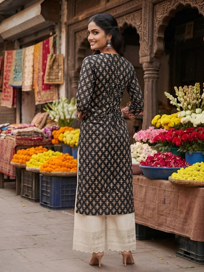 Printed Straight Kurta With Three Quarter Sleeves