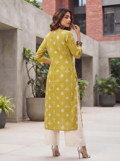Printed Straight Kurta with Three Quarter Sleeves