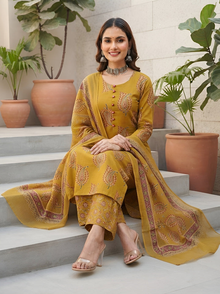 Printed Straight Kurta Set With Dupatta