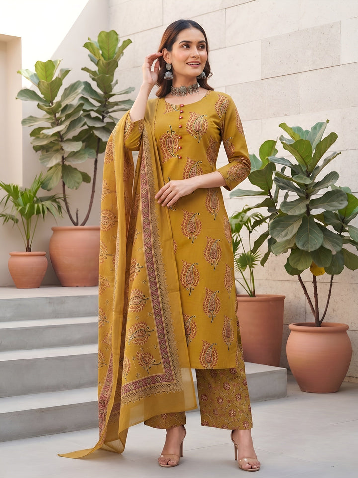 Printed Straight Kurta Set With Dupatta