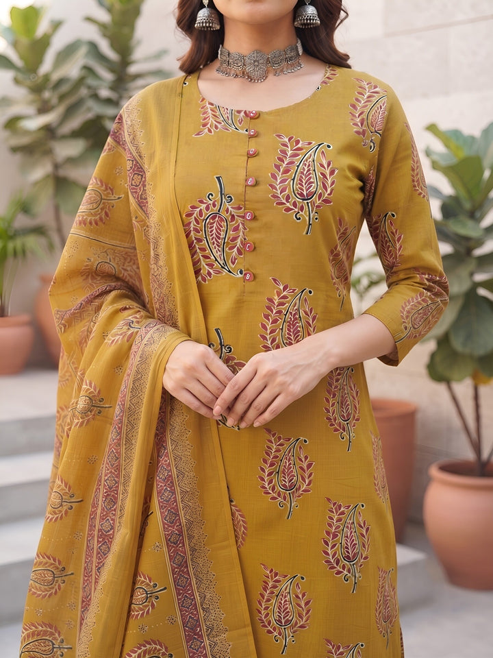 Printed Straight Kurta Set With Dupatta