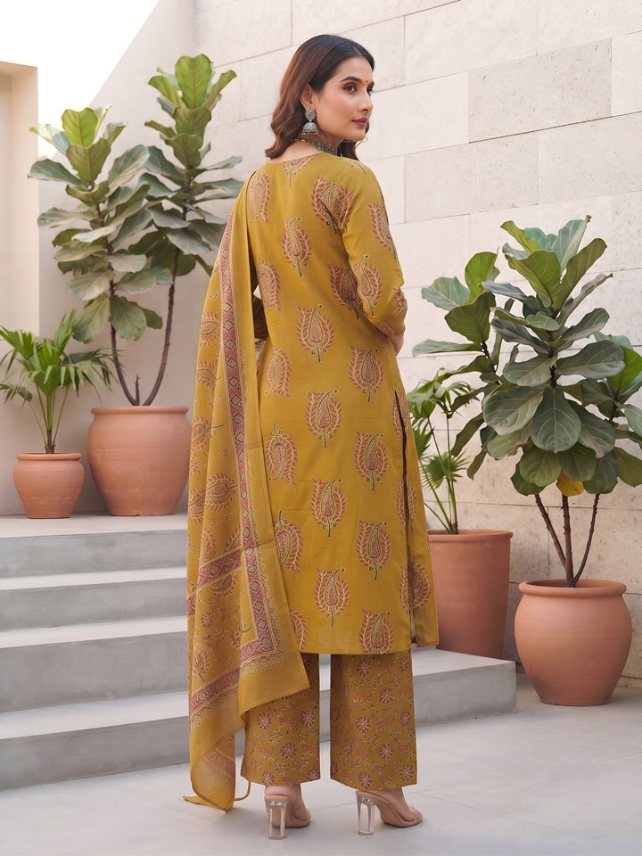 Printed Straight Kurta Set With Dupatta