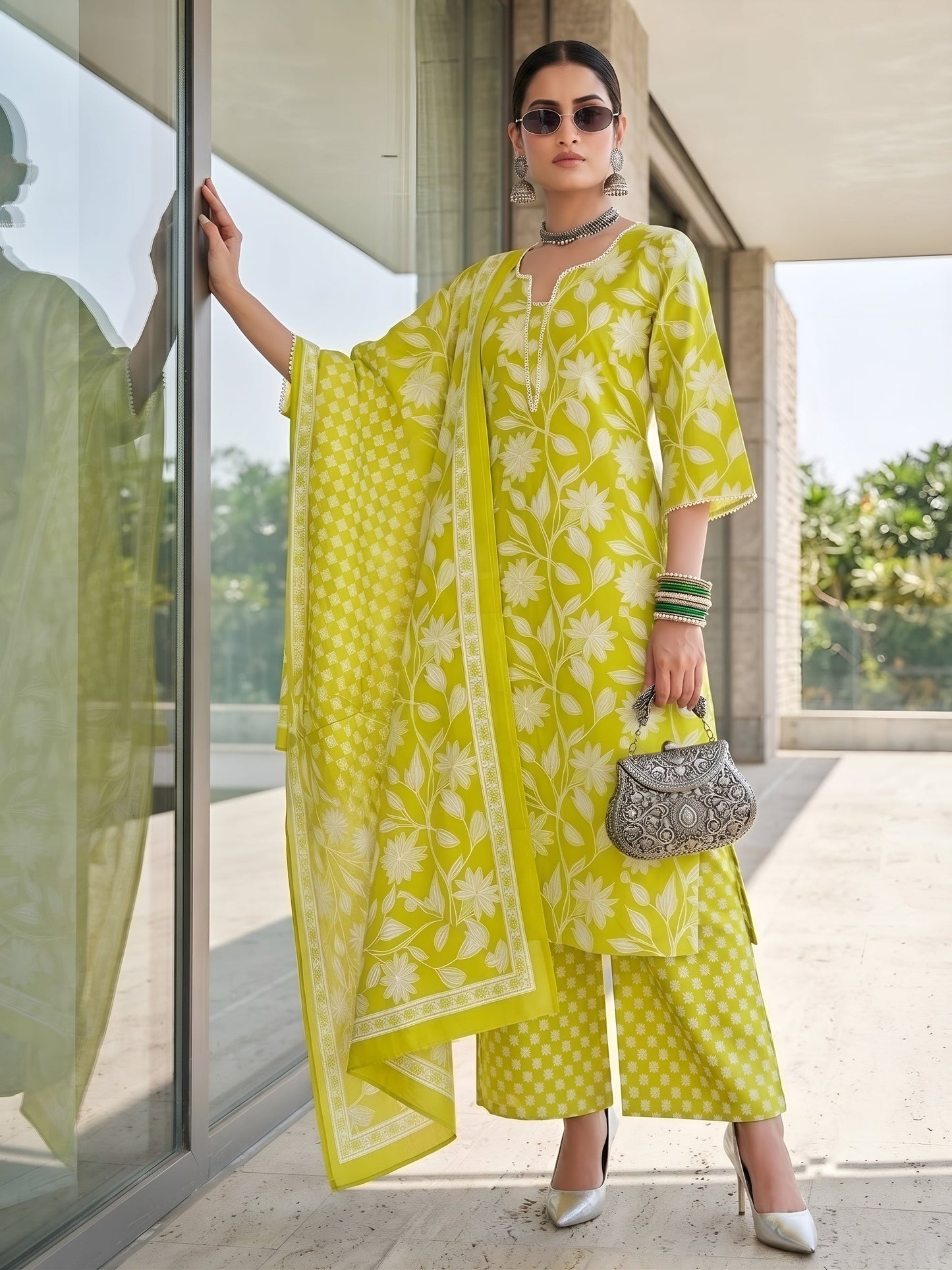 Green Printed Straigh Kurta Set With Dupatta