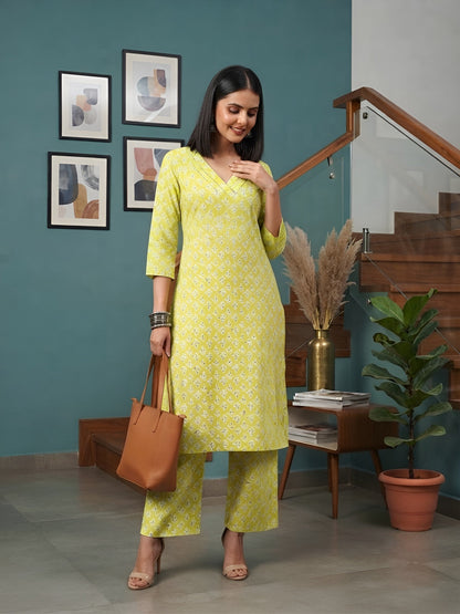 Printed Straight Two Piece Co-Ords Set
