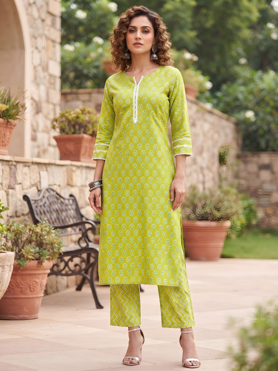 Printed Straight Two Piece Co-Ords Set