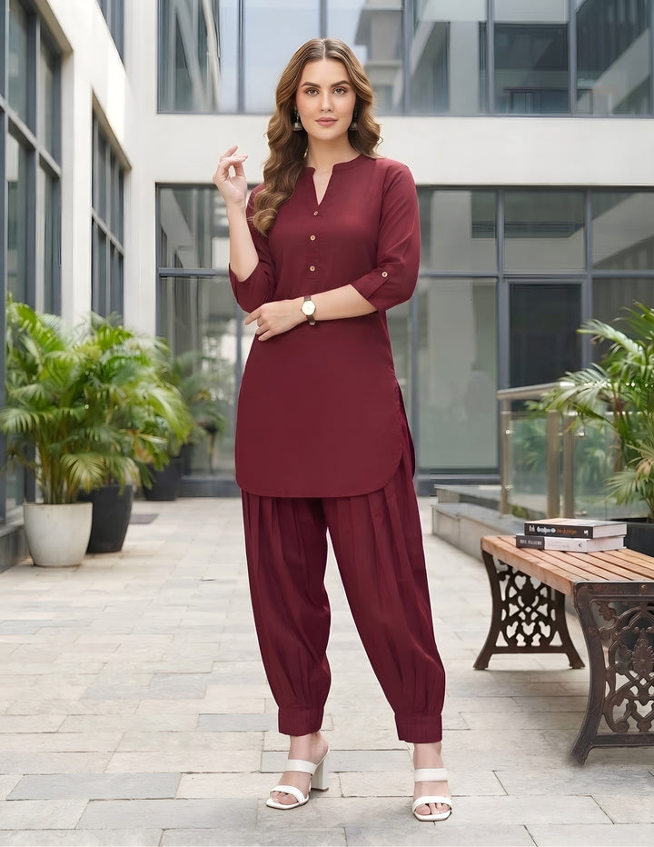 Solid Straight Two Piece Kurta Set