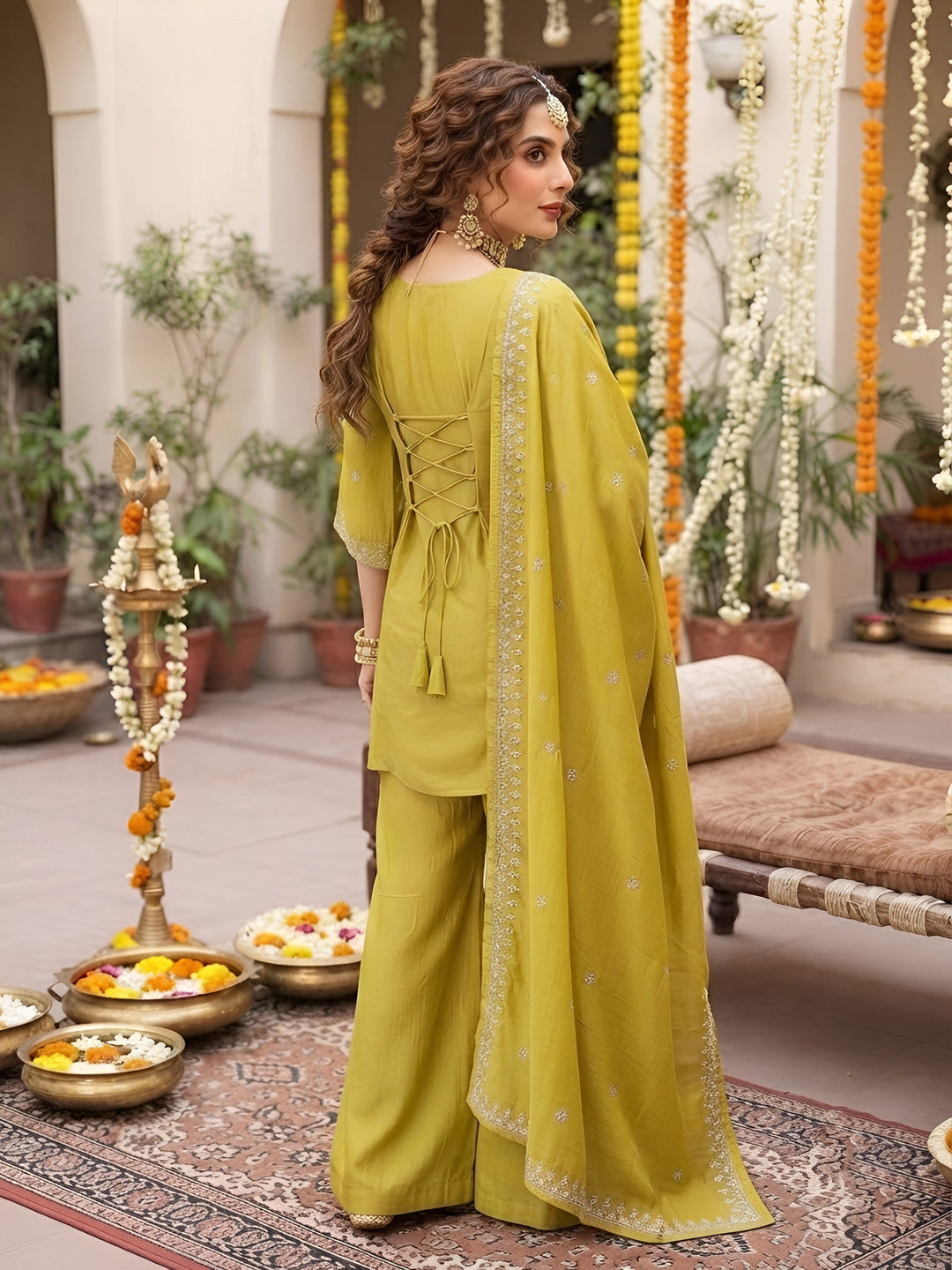 Embroidered Kurta Set With Dupatta