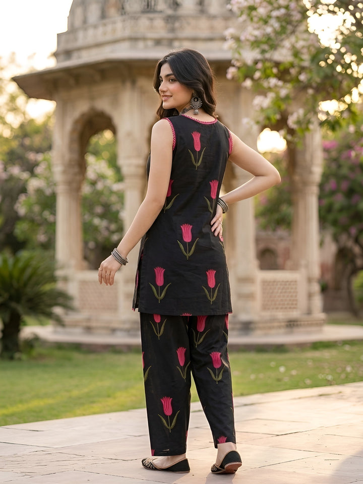 Printed Kurti With Farshi Salwar