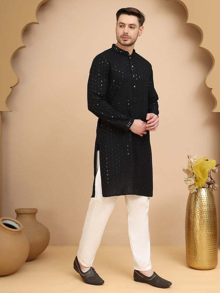 Chikankari Kurta With Churidar Set For Men