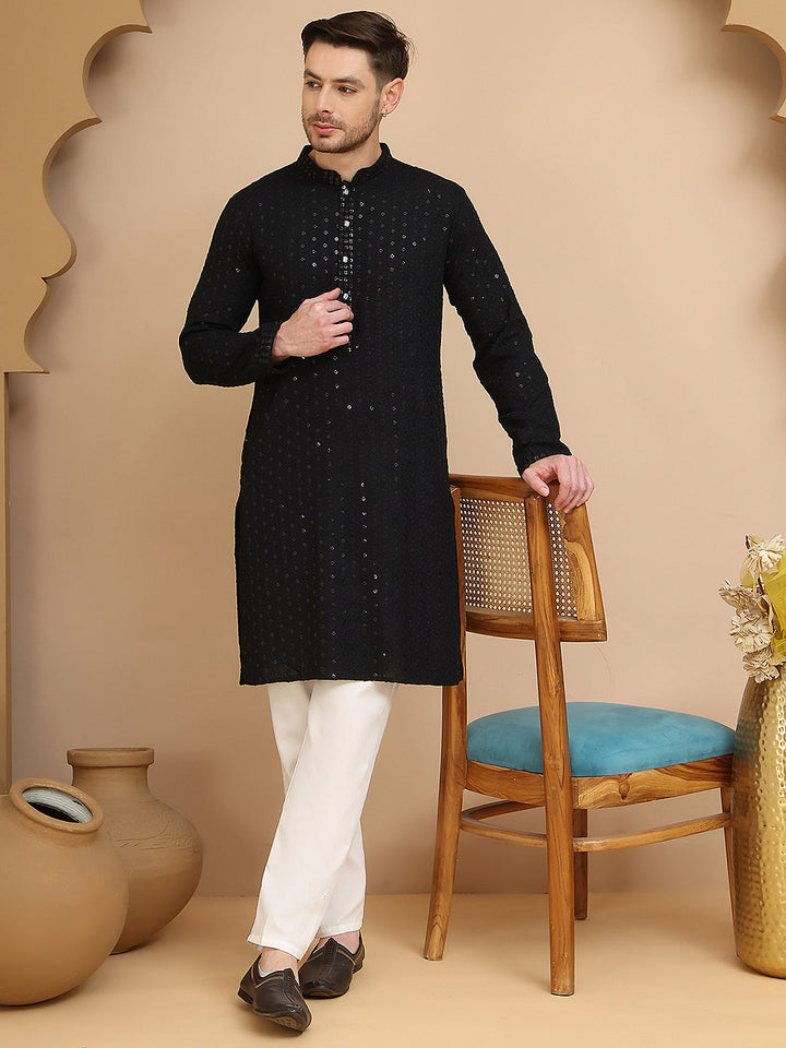 Chikankari Kurta With Churidar Set For Men