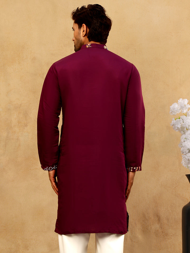 Silk Blend Floral Embroidered Kurta