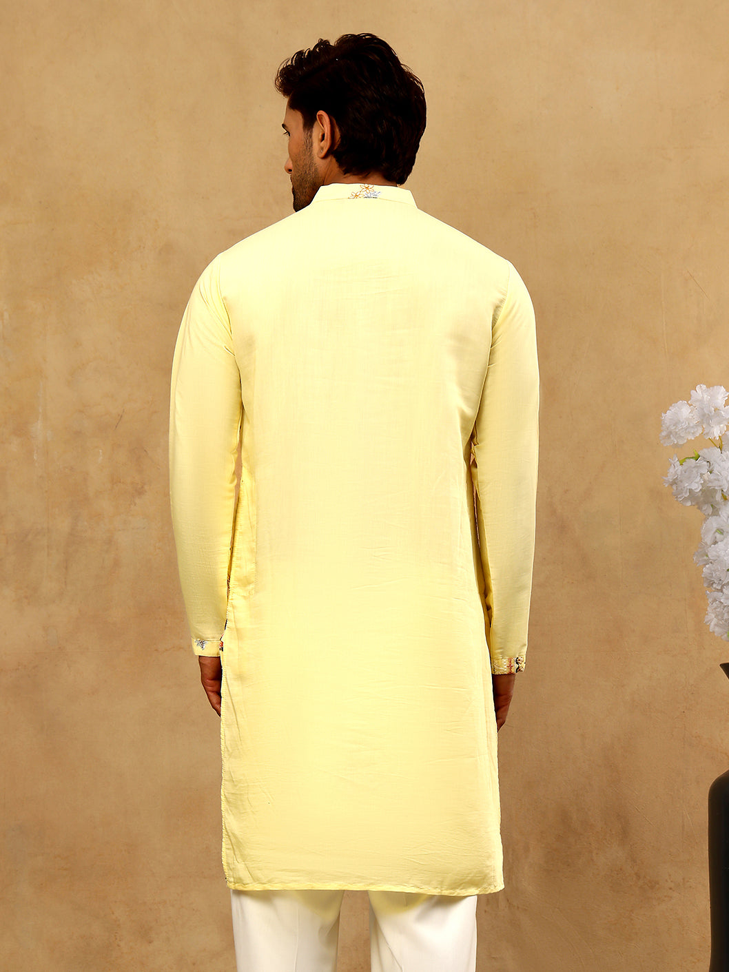 Silk Blend Floral Embroidered Kurta