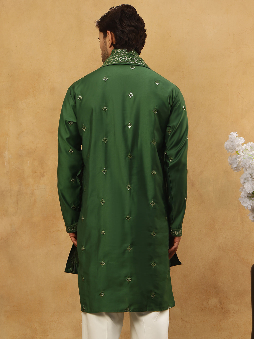 Silk Blend Embroidered Kurta With Dupatta