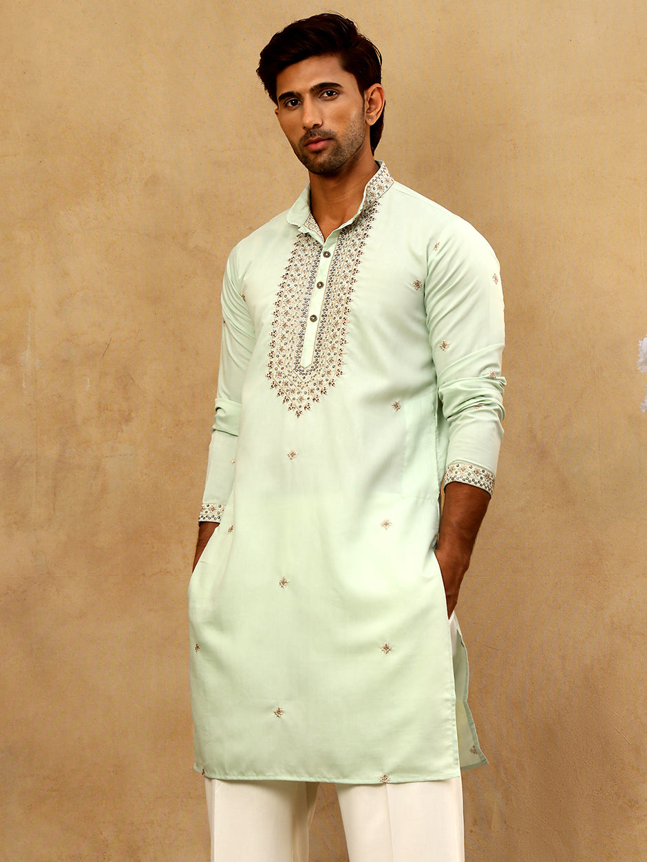Men’S Silk Blend Embroidered Kurta