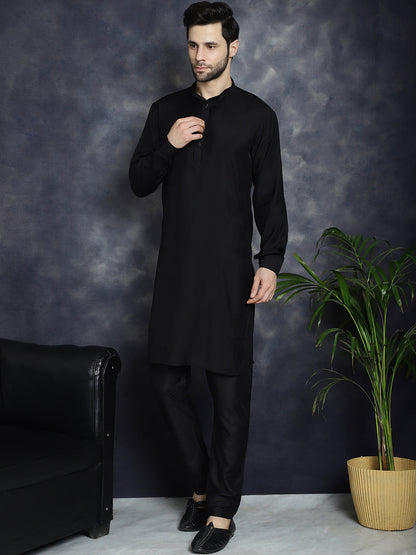 Solid Silk Blend Kurta With Churidar