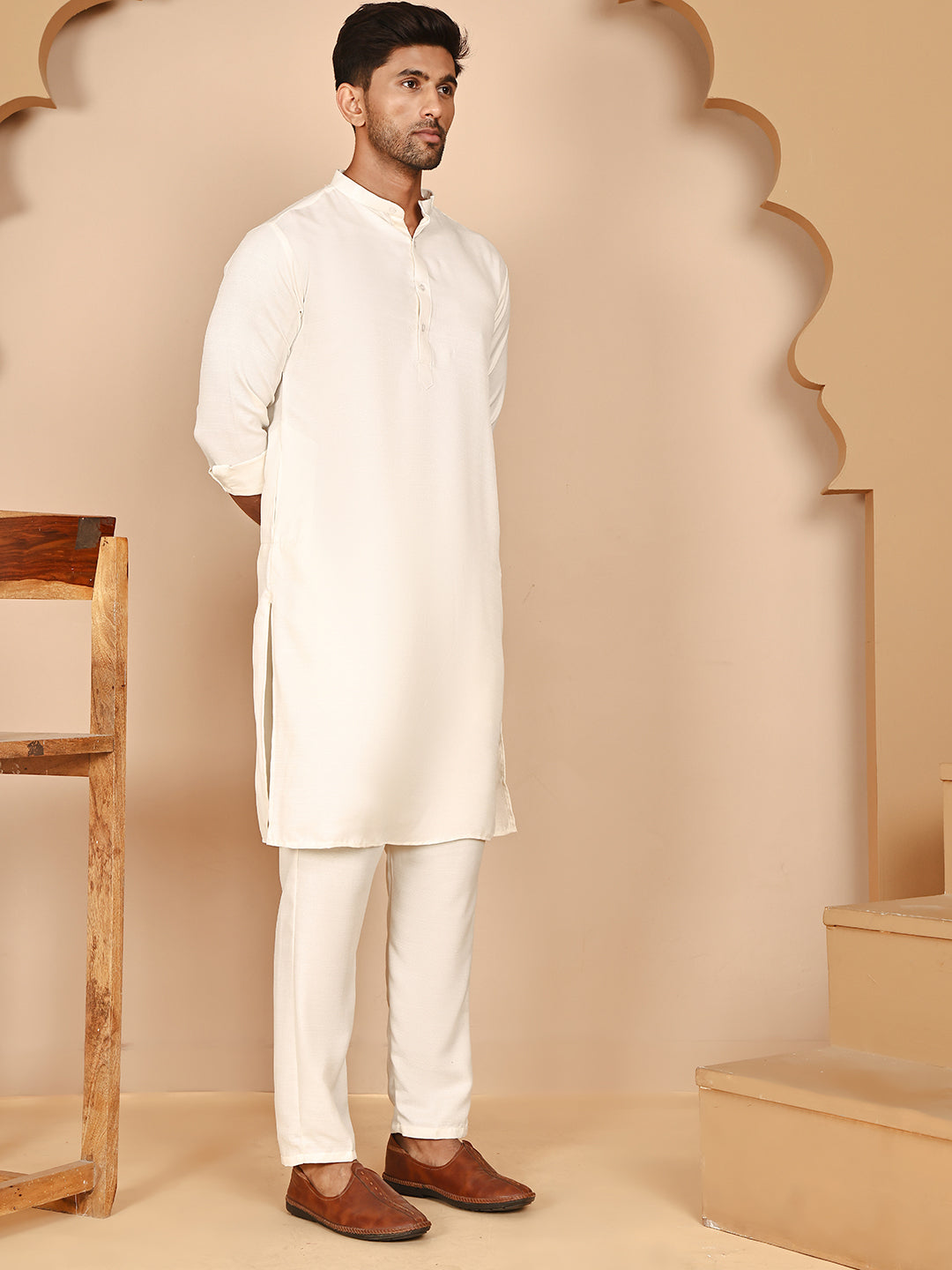 Classic Silk Blend Kurta Pyjama Set For Men