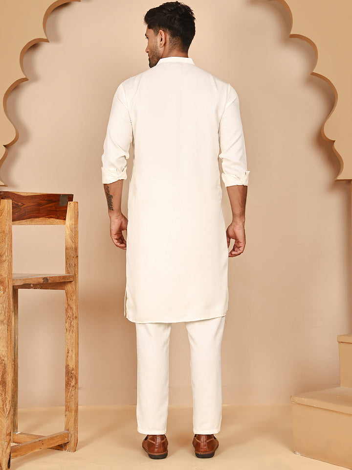 Classic Silk Blend Kurta Pyjama Set For Men