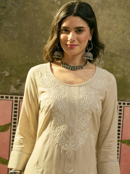 Solid & Embroidered Rayon Straight Kurta