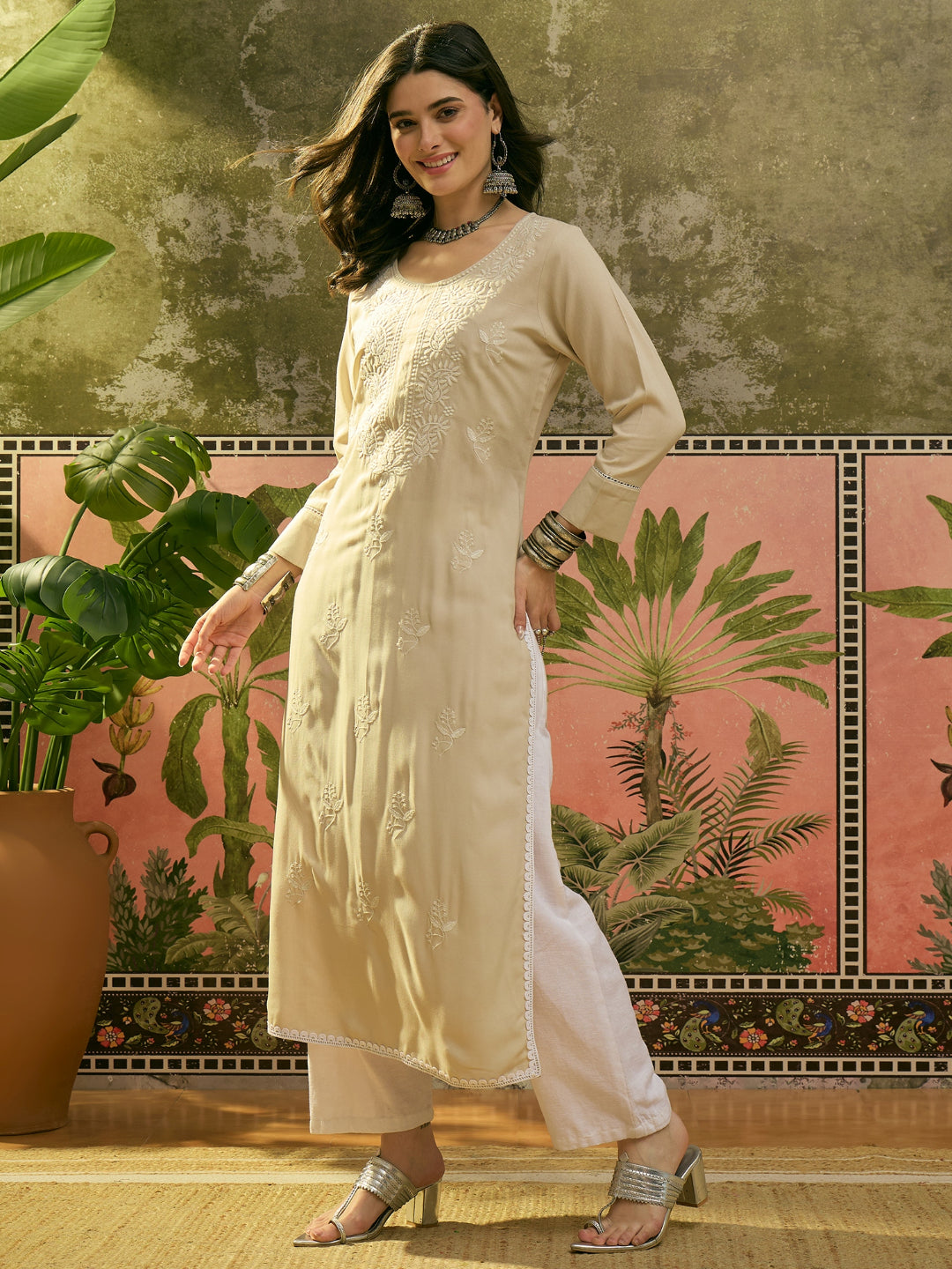 Solid & Embroidered Rayon Straight Kurta