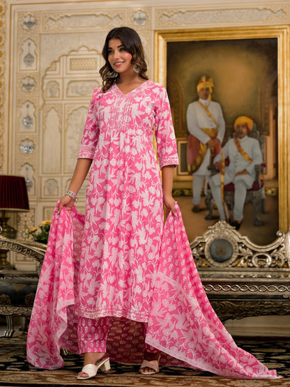 Pink Floral Printed Liva Rayon Kurta Set With Thread & Mirror Work