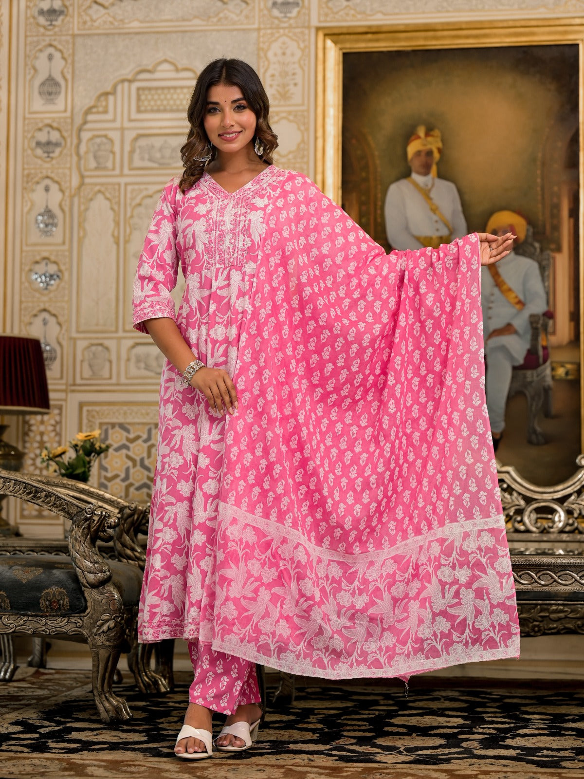 Pink Floral Printed Liva Rayon Kurta Set With Thread & Mirror Work