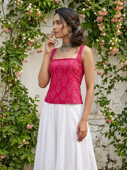 Printed Straight Sleeveless Top
