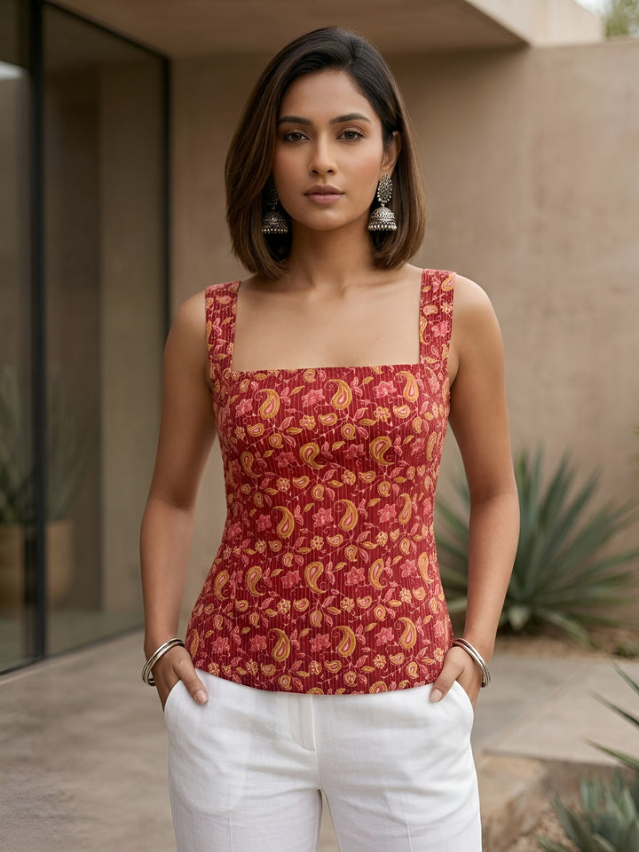 Printed Straight Sleeveless Top